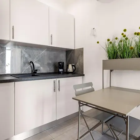 Casa Azzurra E Терразини