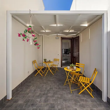 Casa Azzurra E Терразини